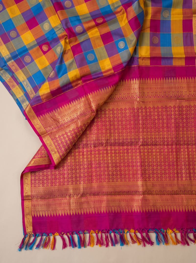 A Vibrant Tapestry of Checks & Tradition – Multicolour Checked Pure Korvai Kanjivaram Handloom Silk Saree with Coin Brocade
