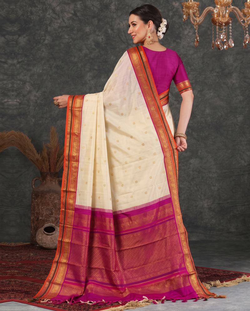 Kanjivaram - Cream with Pink