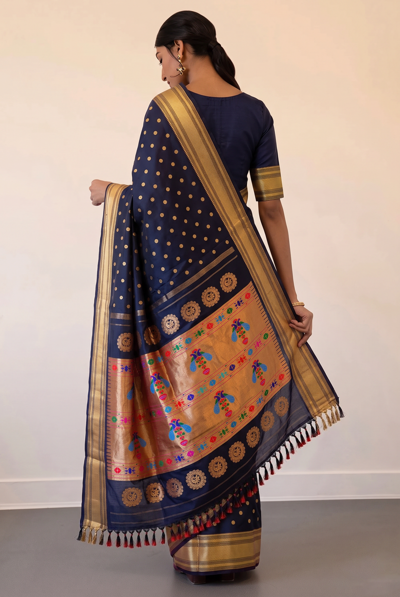 Paithani - Black and Gold