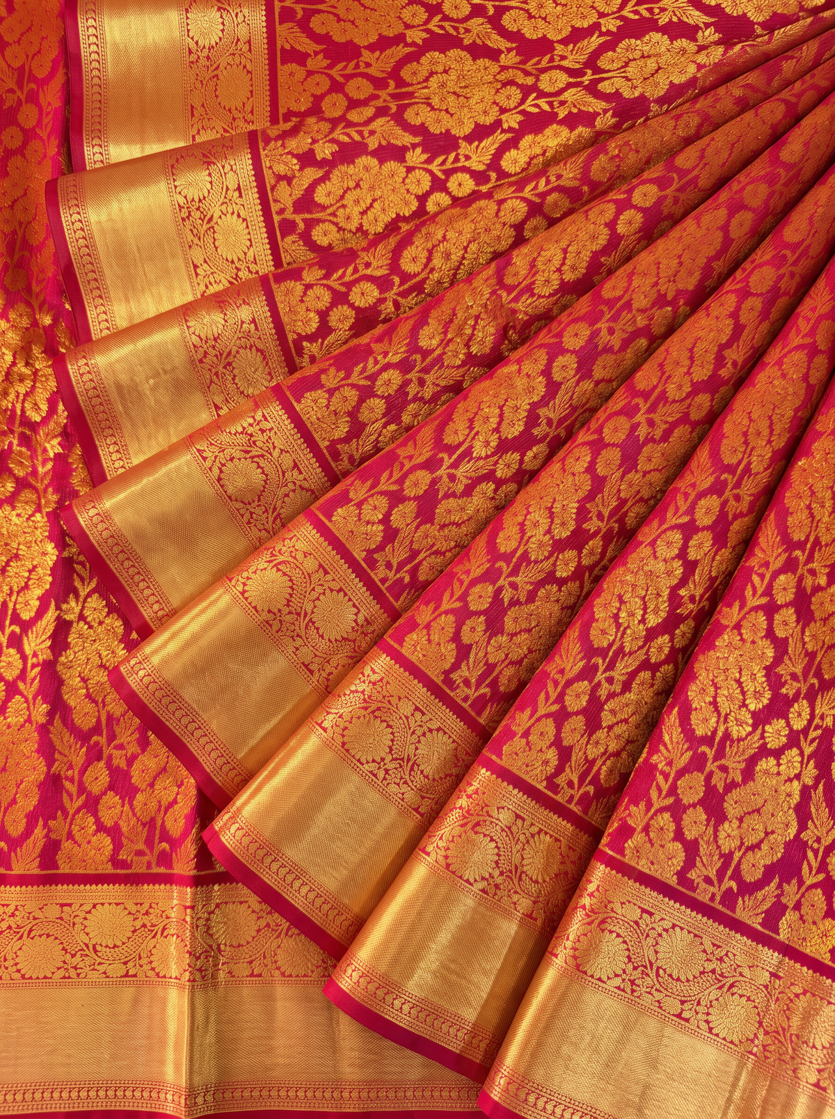 Pure Kanjivaram Handloom Silk Saree, Brocade, Straight from Kanchipuram - Deep Magenta Pink