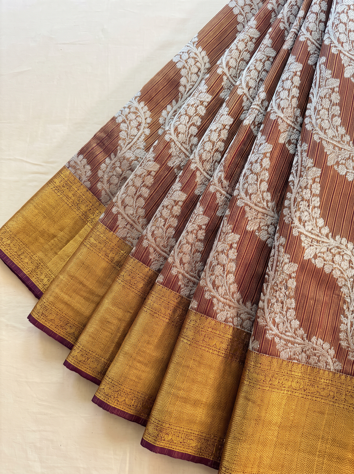 Pure Handloom Korvai Kanjivaram Tissue Silk, Zari Lehriya Brocade - Brown & Gold