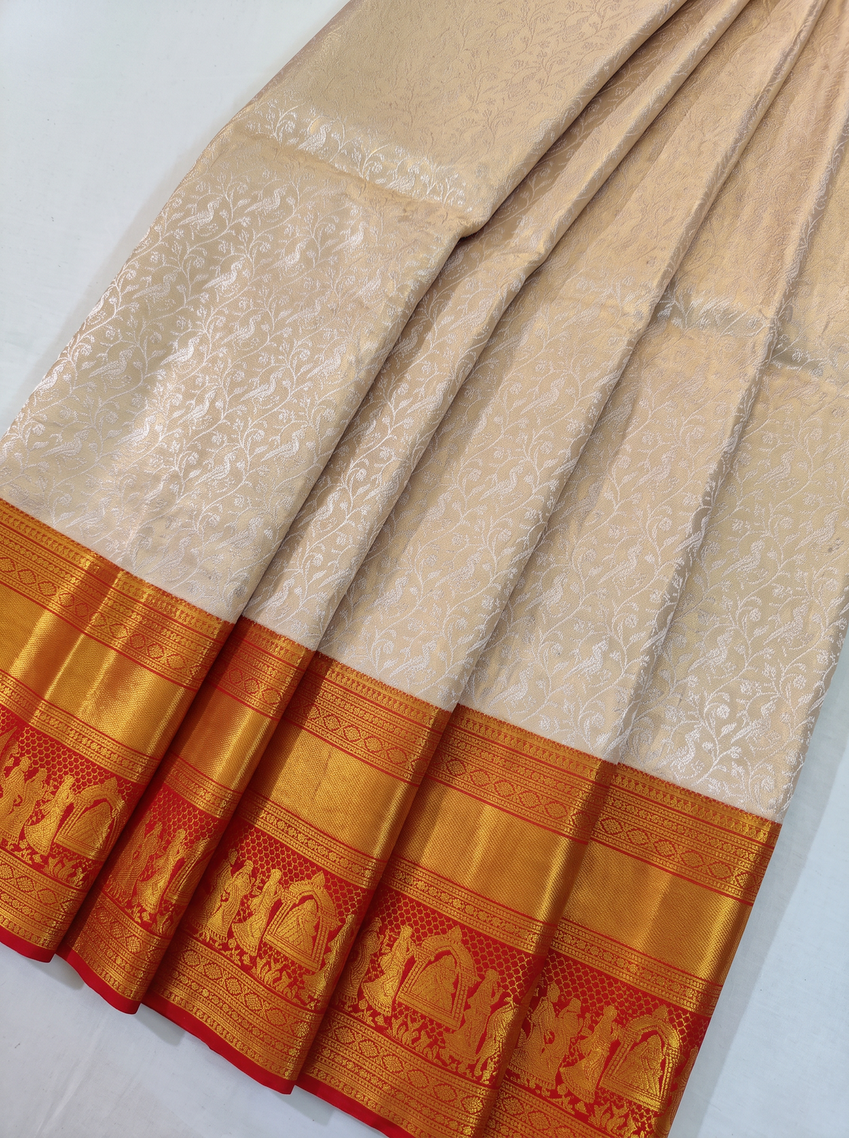 Kanjivaram - Cream with Red