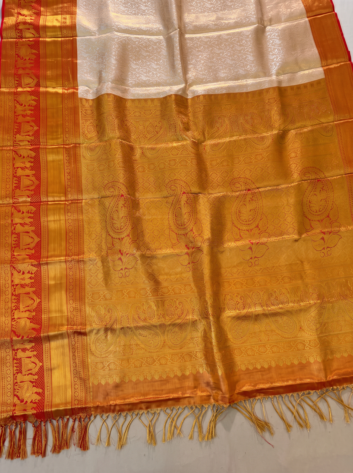 Kanjivaram - Cream with Red
