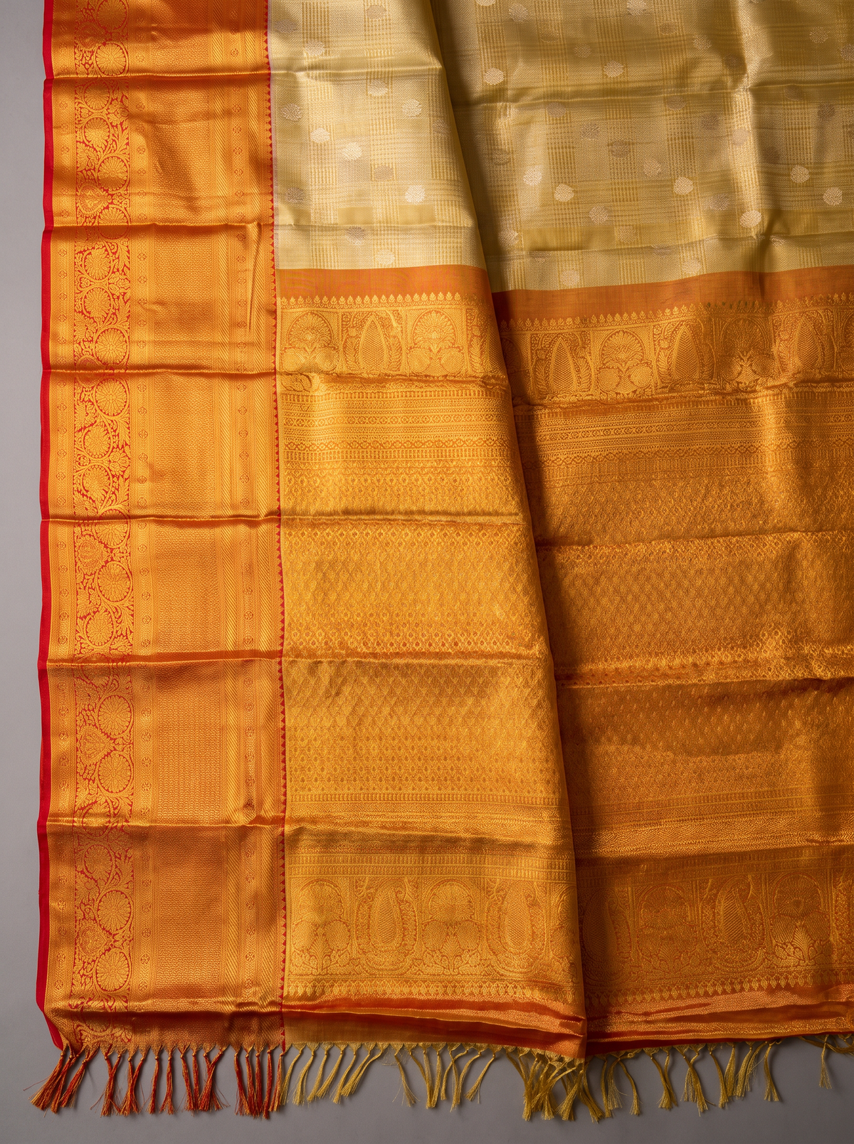 A Regal Celebration in Gold & Vermilion – Handloom Pure Kanjivaram Tissue Silk Korvai