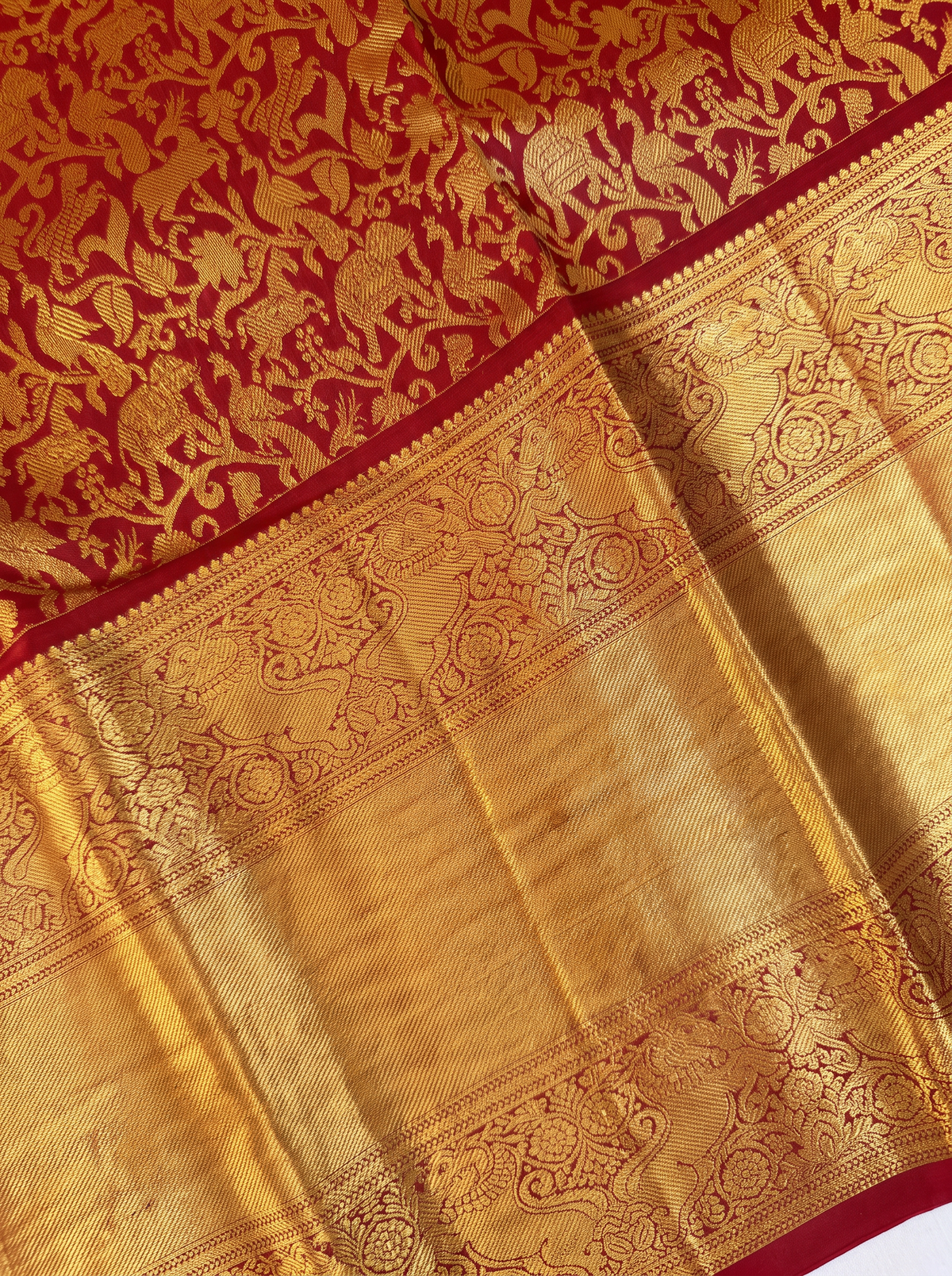 Pure Handloom Kanjivaram Silk, Shikharga Brocade Saree Straight from Kanchipuram - Red and Gold