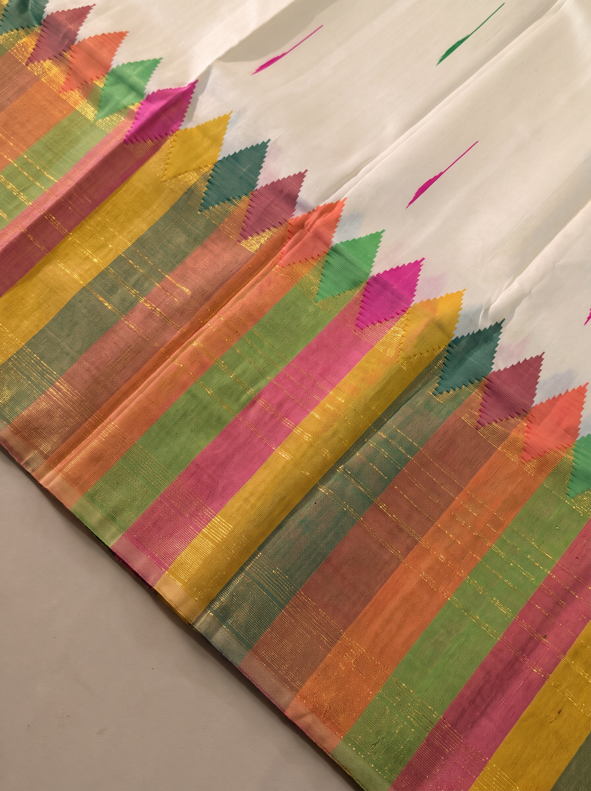 Kanjivaram - White with Pink
