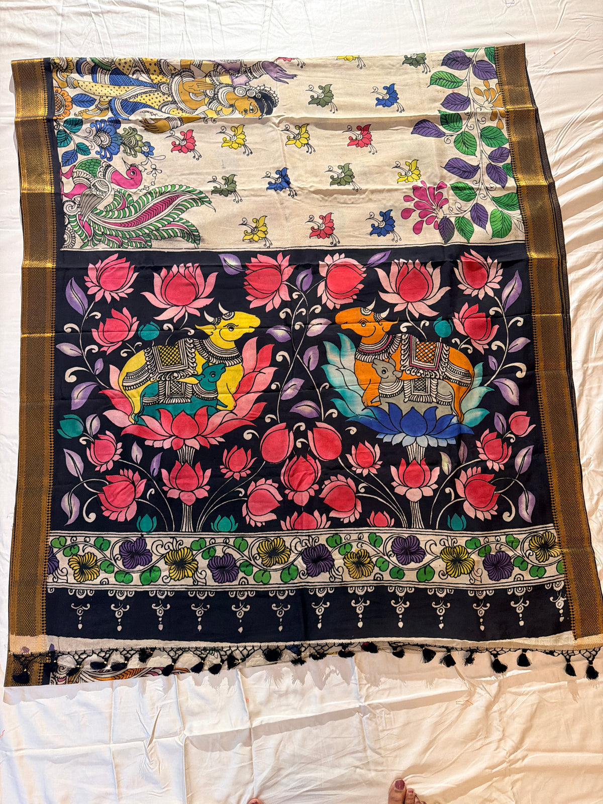 Kalahasti Kalamkari - Cream with Black