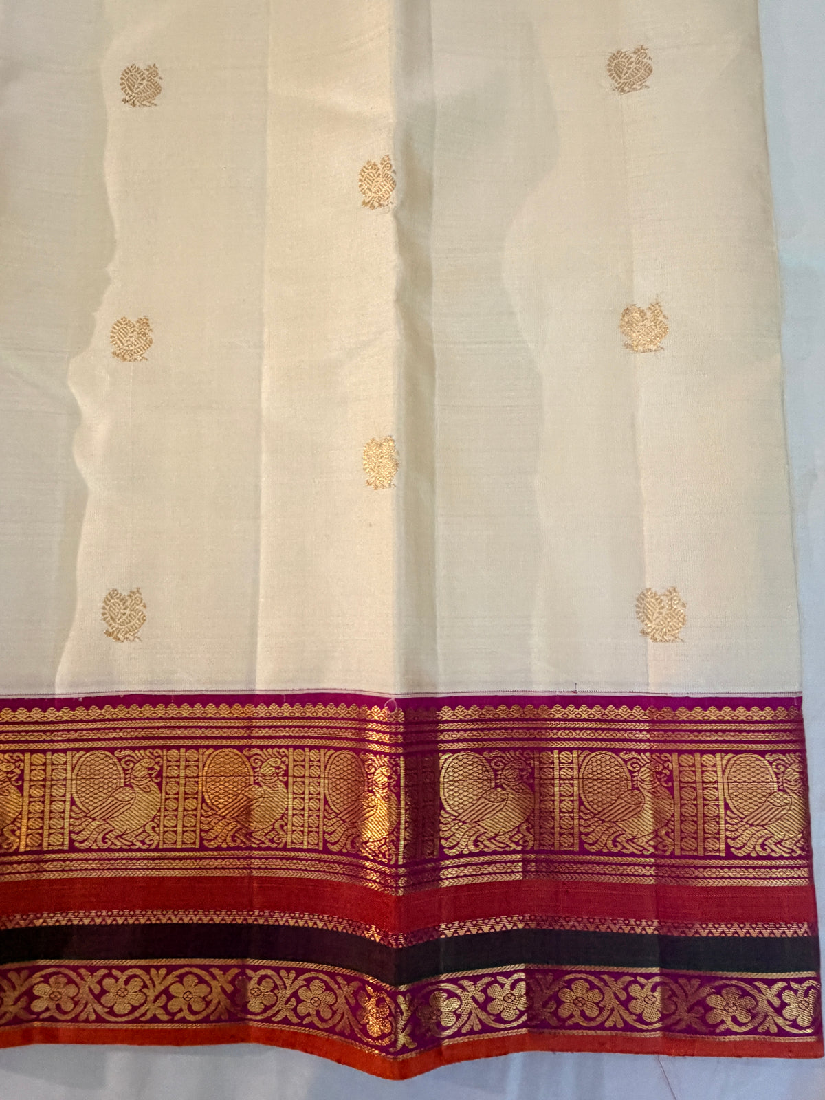 Kanjivaram - Cream with Pink