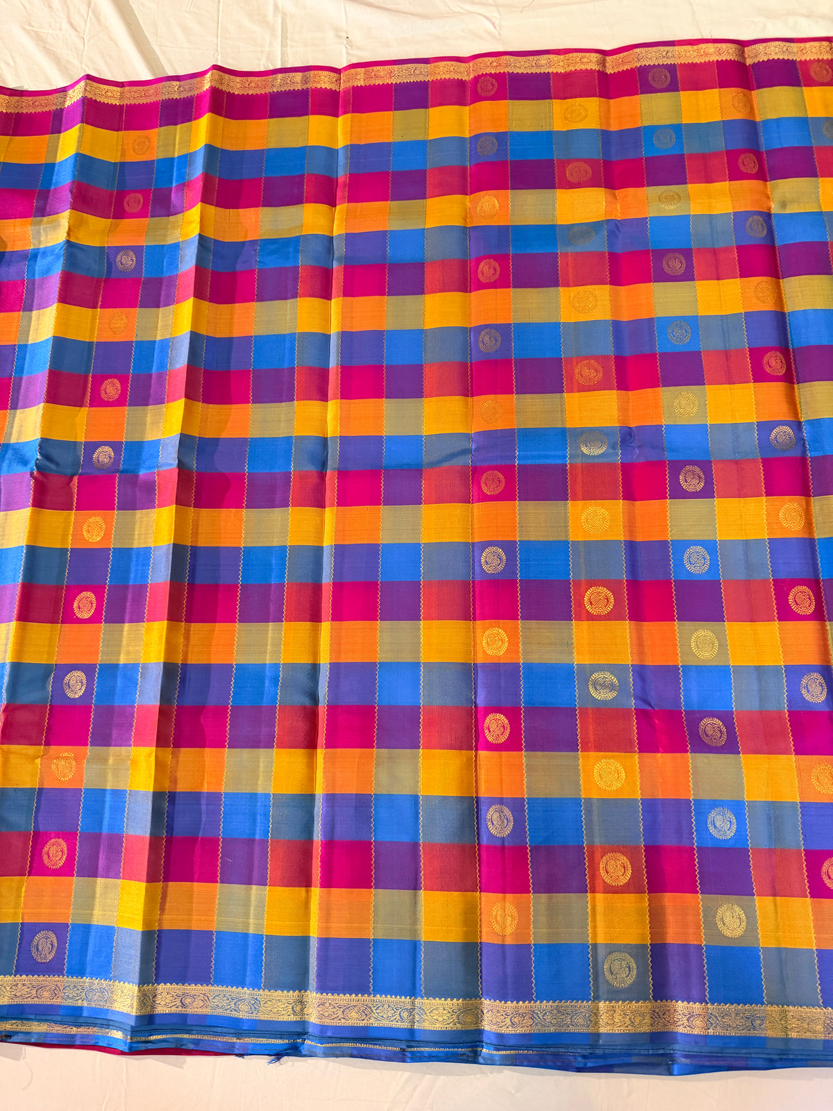 A Vibrant Tapestry of Checks & Tradition – Multicolour Checked Pure Korvai Kanjivaram Handloom Silk Saree with Coin Brocade