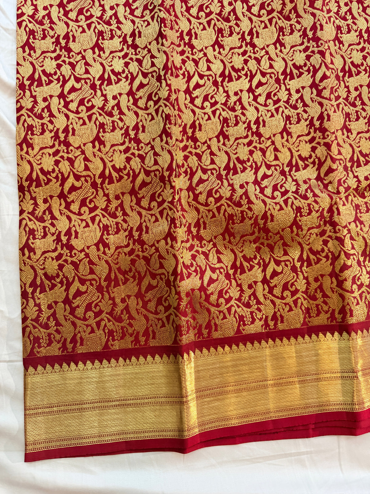 Pure Handloom Kanjivaram Silk, Shikharga Brocade Saree Straight from Kanchipuram - Red and Gold