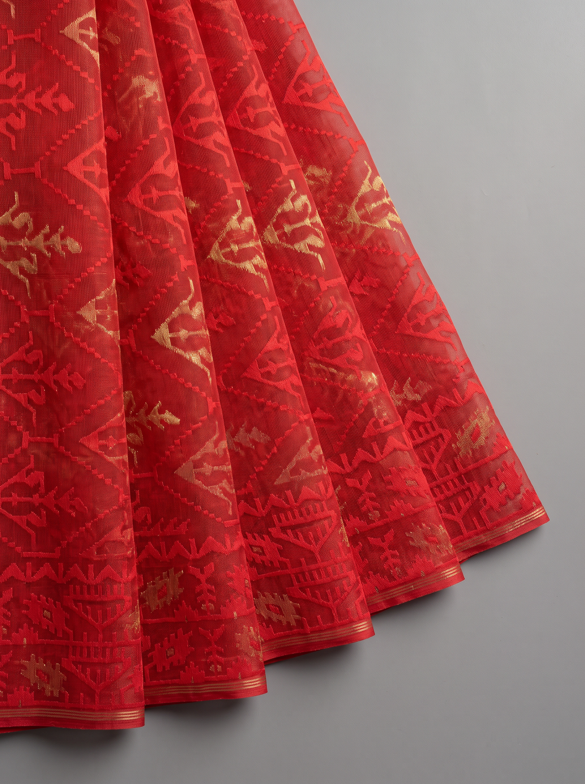 A Regal Symphony in Red — Dhakai Jamdani Where Geometry Meets Poetry