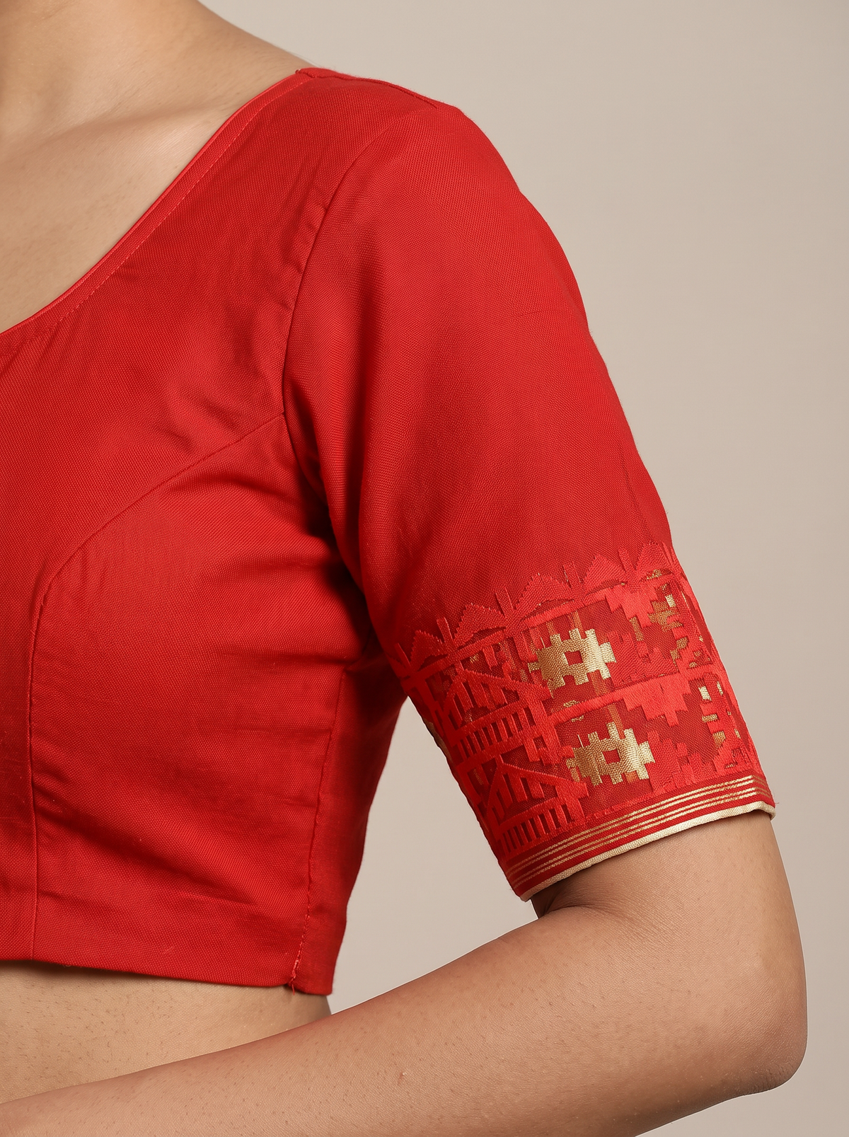A Regal Symphony in Red — Dhakai Jamdani Where Geometry Meets Poetry