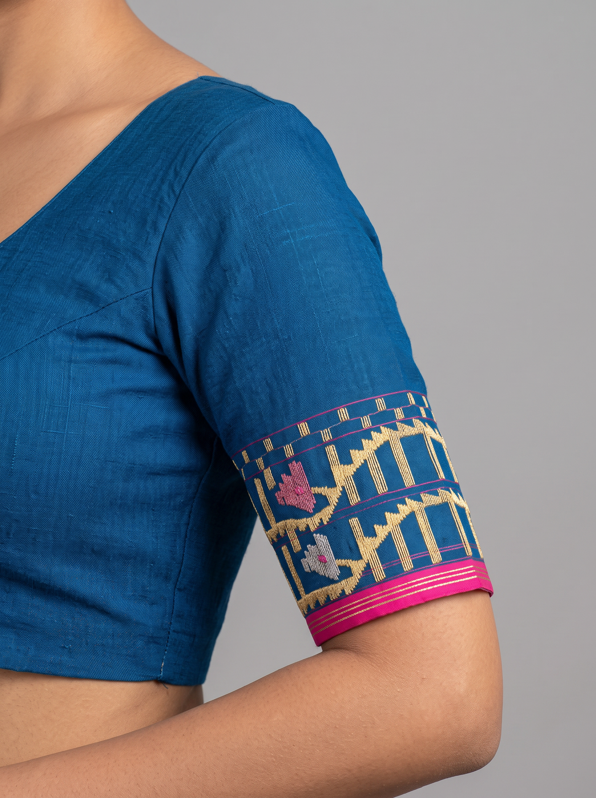 A Deep Teal Dhakai Jamdani — Geometry in Gold, Accented with Color