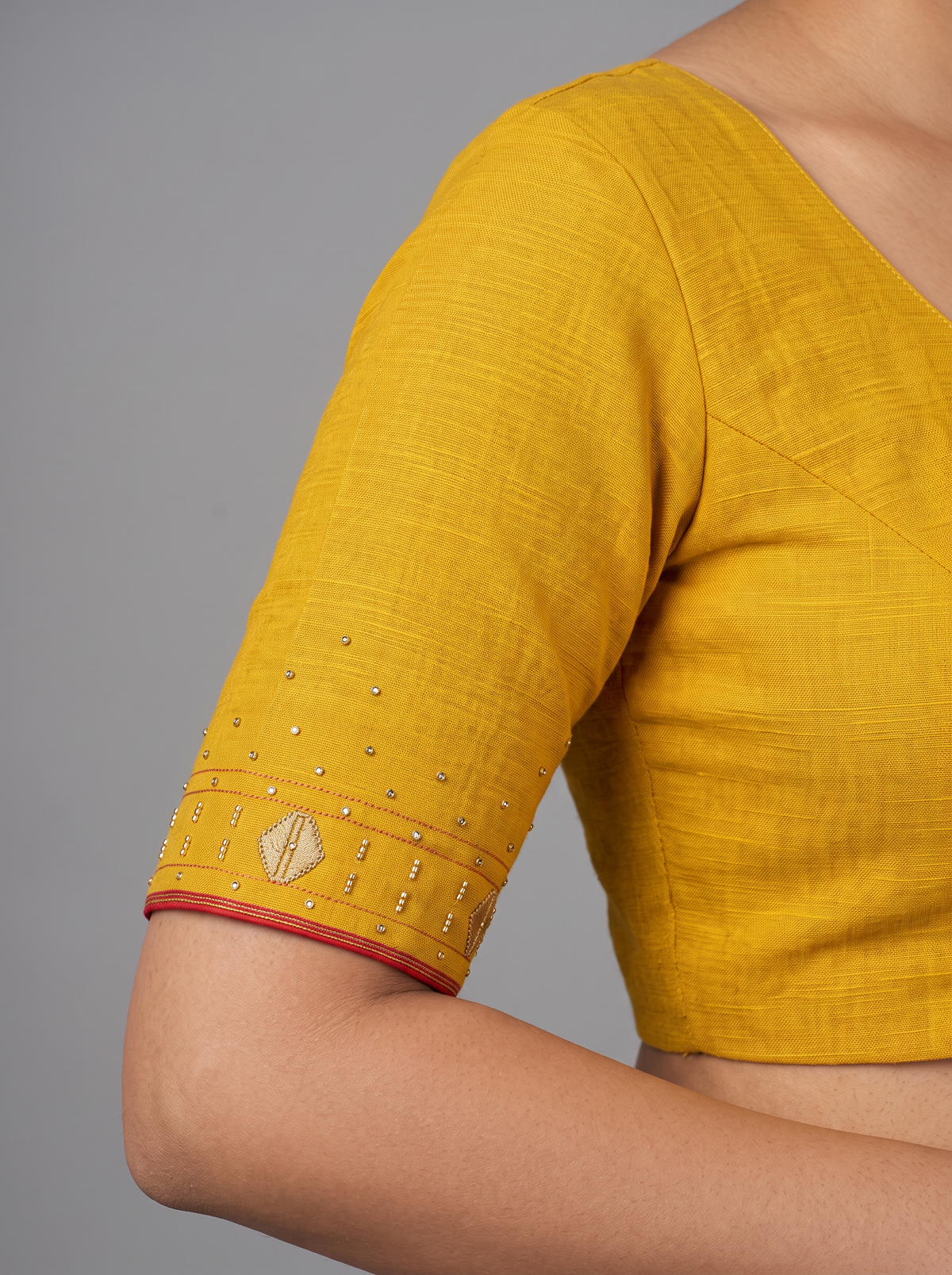 A Golden Glow in Mustard — Cutdana Dhakai Jamdani Where Weave Meets Sparkle