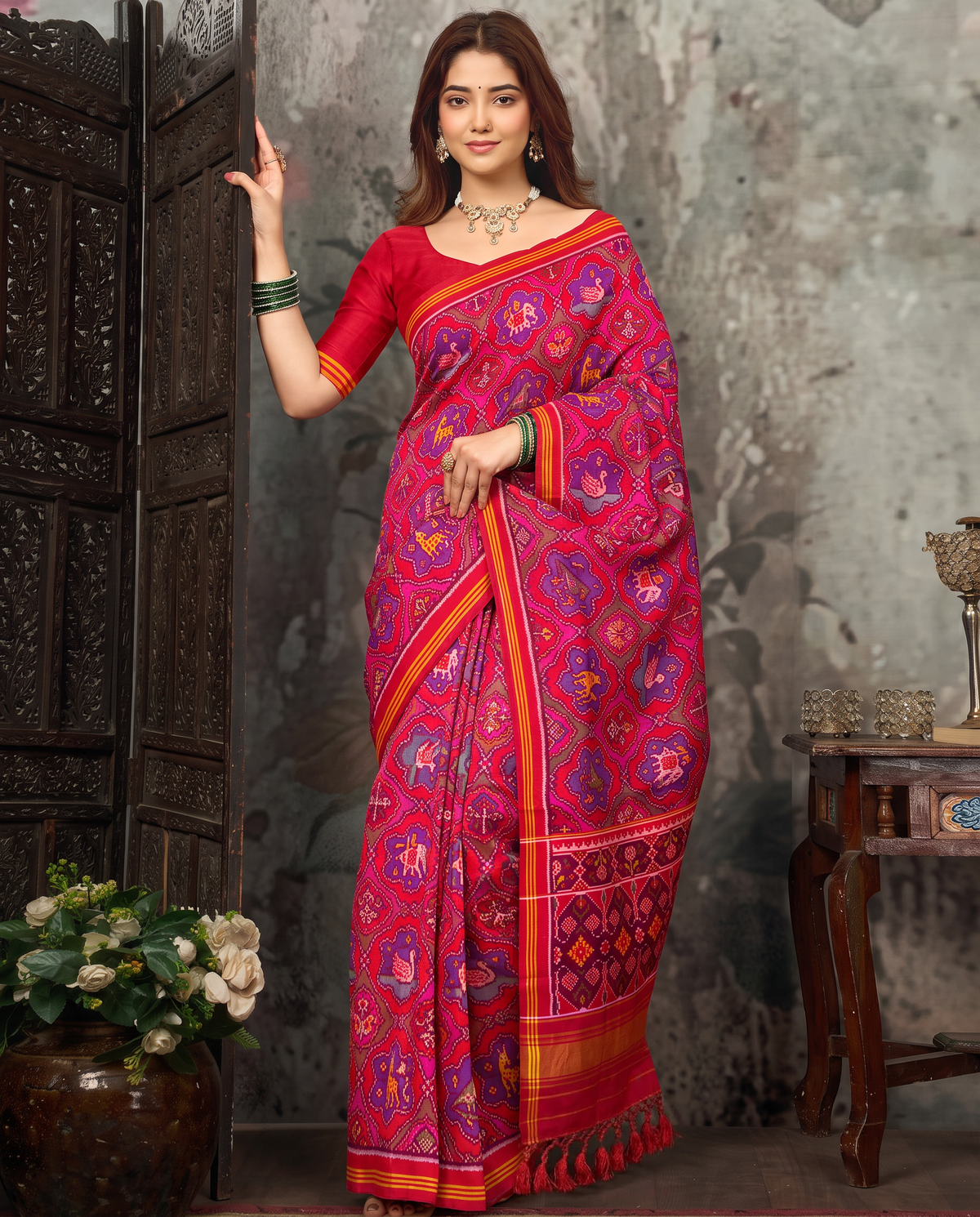 Elephants and tulips in an indigo twilight, closing in maroon and gold. Handloom single ikat Patola from Gujarat.