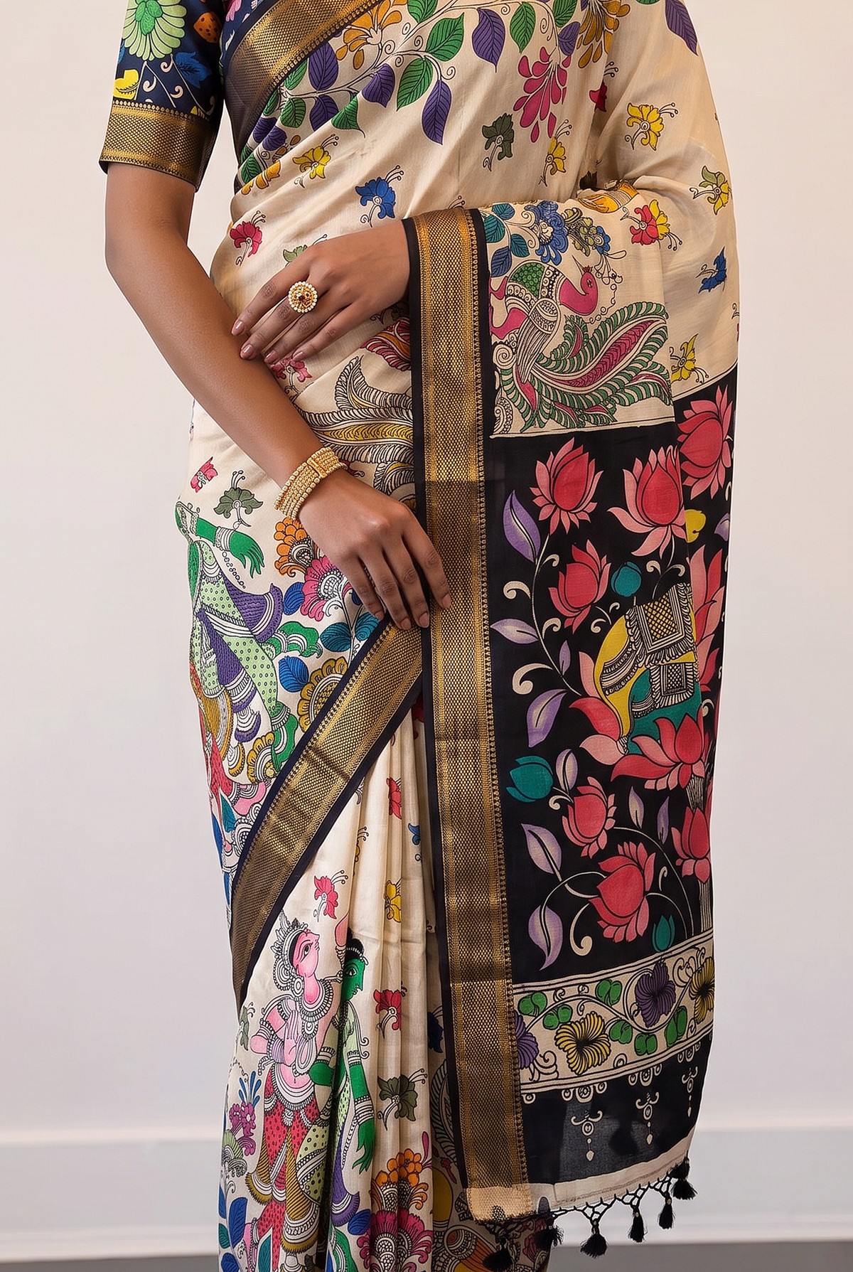 Kalahasti Kalamkari - Cream with Black